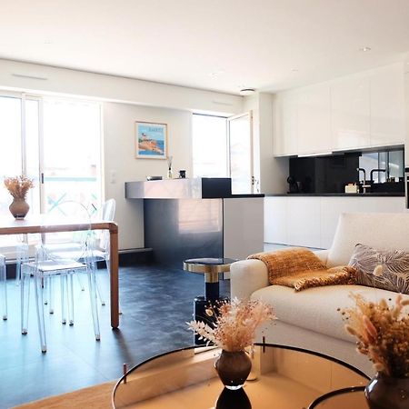 Magnifique Appartement, En Hyper Centre, Avec Terrasse Et Place De Parking Biarriz Exterior foto